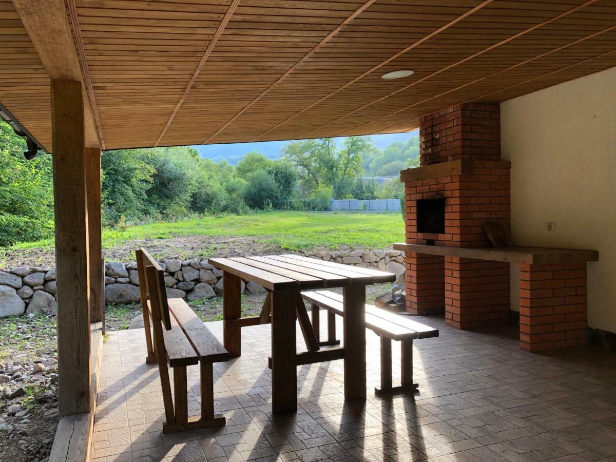 Novoselitsa  Holiday Home Usadba Novoselitsa מראה חיצוני תמונה